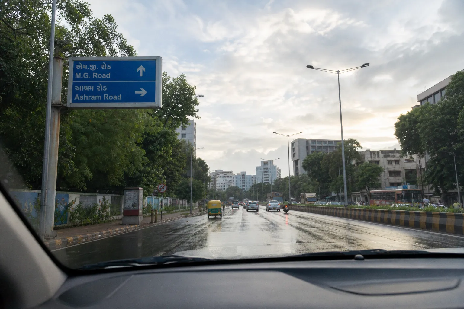 Car Rental in Ahmedabad, India: A Practical Guide